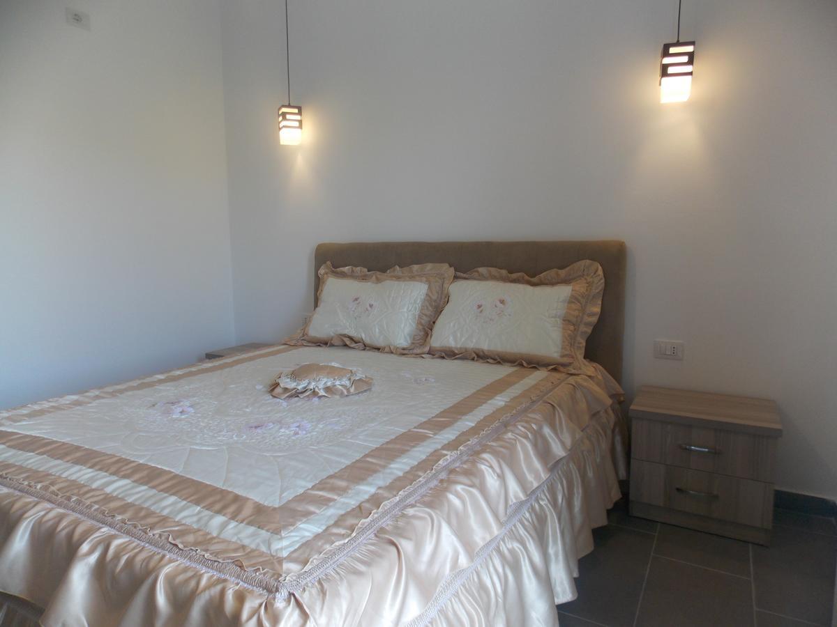 Hotel Irini Sarande Exterior photo